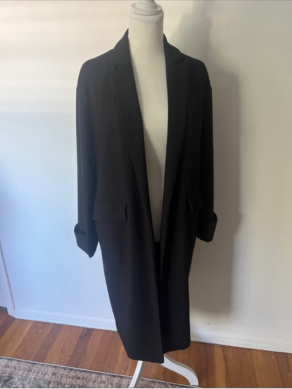 Zara Black trench coat, women’s XS, Long open front classic capsule minimalist